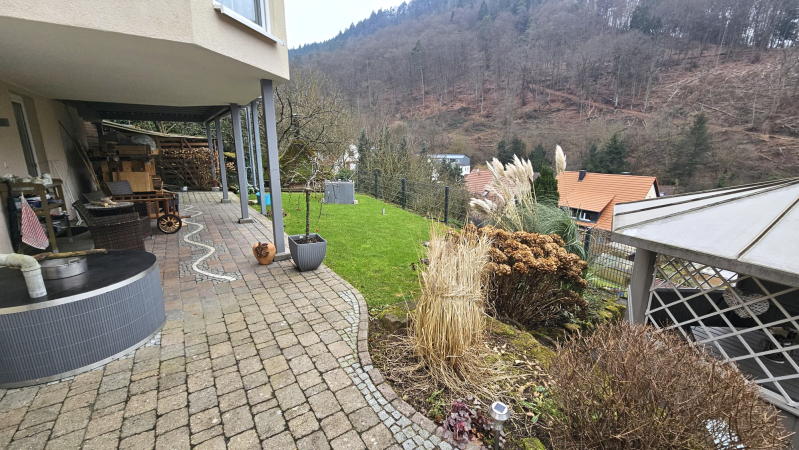 Einfamilienhaus zum Kauf 525.000 € 7 Zimmer 175 m²<br/>Wohnfläche 492 m²<br/>Grundstück Lambrecht (Pfalz) 67466