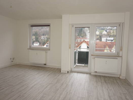 Wohnung zur Miete 520 € 3 Zimmer 64,4 m² 3. Geschoss frei ab sofort Rochus-Merz-Str. 3 Schramberg 78713
