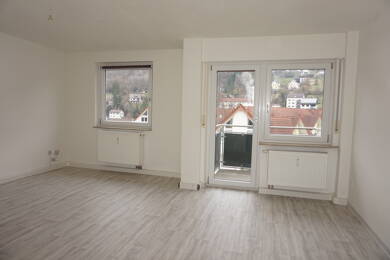 Wohnung zur Miete 520 € 3 Zimmer 64,4 m² 3. Geschoss frei ab 01.06.2025 Rochus-Merz-Str. 3 Schramberg Schramberg 78713