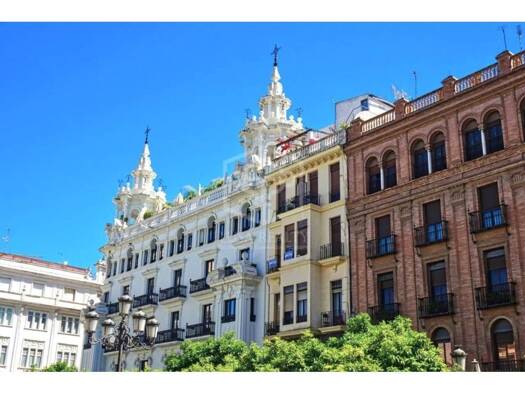 Haus zum Kauf 3.300.000 € 1 Zimmer 1.400 m² Córdoba 14000