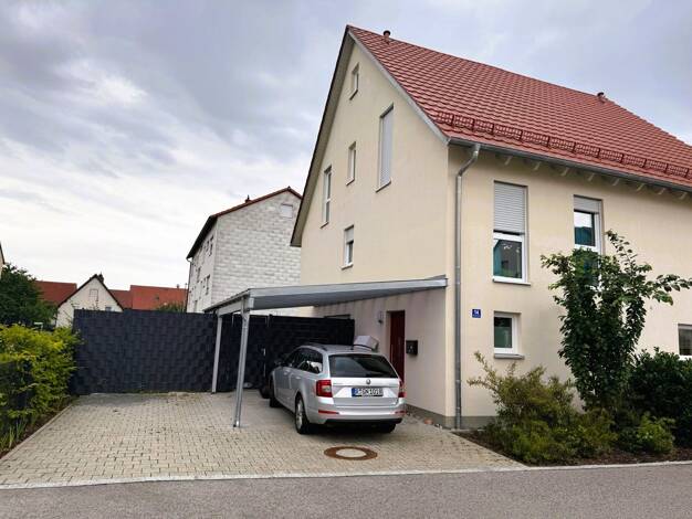 Doppelhaushälfte zur Miete 1.820 € 5 Zimmer 140 m² frei ab 01.10.2025 Obertraubling Obertraubling 93083