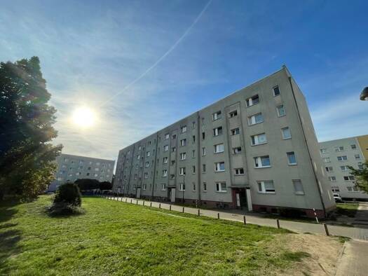 Wohnung zur Miete 544 € 3 Zimmer 60,8 m² 4. Geschoss frei ab 15.08.2026 Karl-Bernau-Ring 24 Nauen 14641