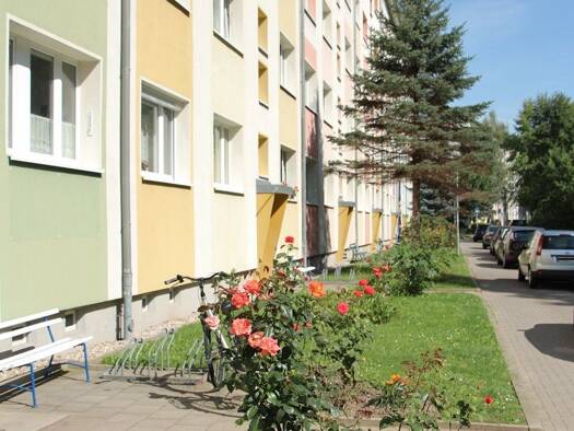 Wohnung zur Miete 210 € 1 Zimmer 31,4 m² 4. Geschoss Givorser Straße 12 Döbeln 04720