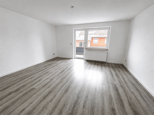 Wohnung zum Kauf 139.000 € 3 Zimmer 71,5 m² Geschoss 1/1 frei ab sofort Wiesmoor Wiesmoor 26639