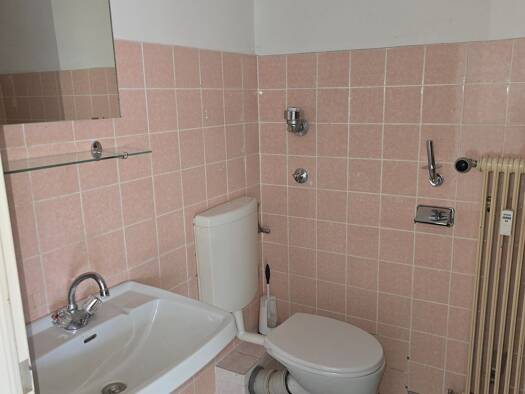 Wohnung zur Miete 565 € 1 Zimmer 42 m² 1. Geschoss Homburg Homburg 66424
