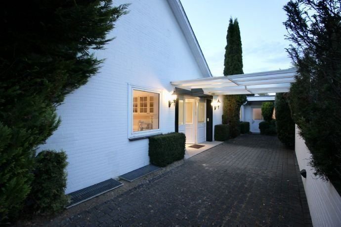 Mehrfamilienhaus zum Kauf 1.990.000 € 15 Zimmer 350 m²<br/>Wohnfläche 2.327 m²<br/>Grundstück ab sofort<br/>Verfügbarkeit Leversen Rosengarten 21224