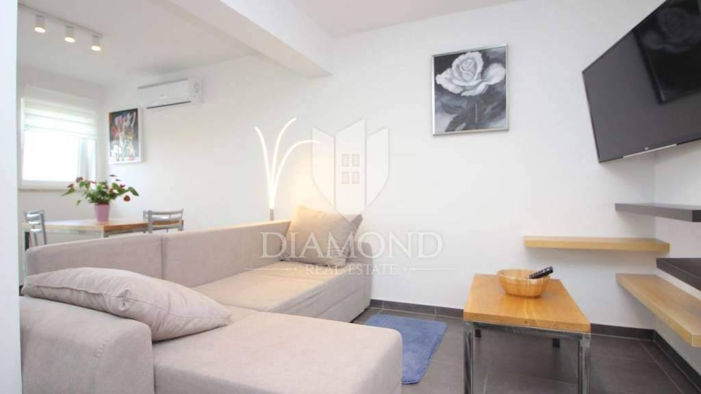 Wohnung zur Miete 500 € 2 Zimmer 36 m² 1. Geschoss Krsan Krsan