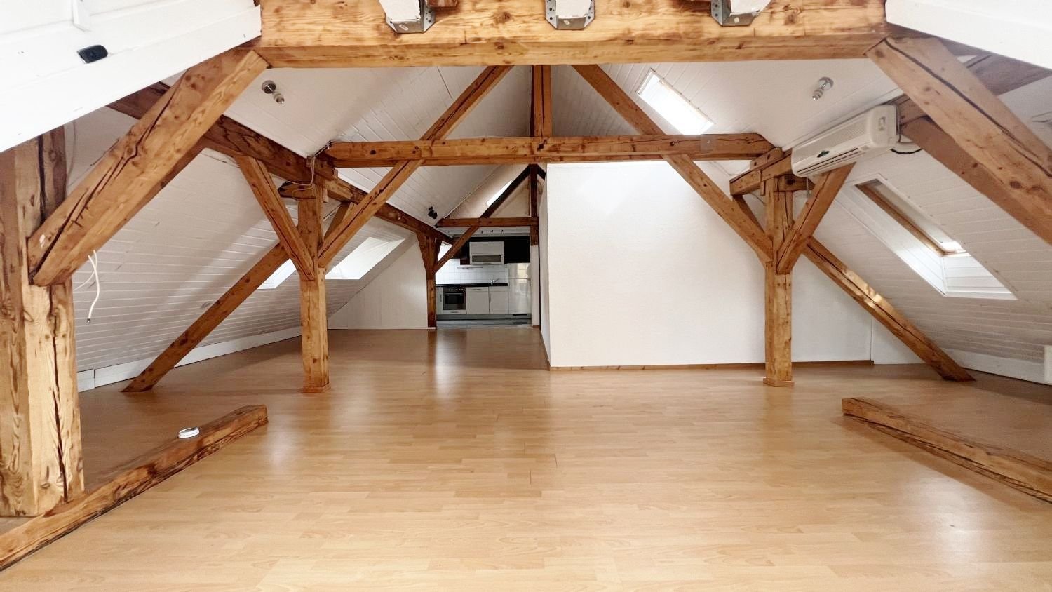 Terrassenwohnung zum Kauf 425.000 € 2,5 Zimmer 100 m²<br/>Wohnfläche 1.<br/>Geschoss Buckenhofer Siedlung Erlangen 91054