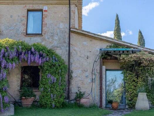 Haus zum Kauf 990.000 € 210 m² Perugia 06131