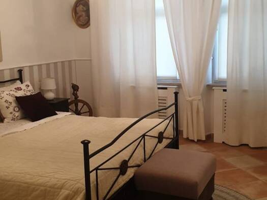 Wohnung zur Miete 2.300 € 5 Zimmer 120 m² Geschoss 1/4 frei ab 01.07.2026 St Johannis Nürnberg 90419