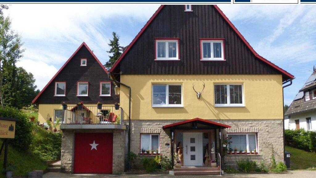 Haus zum Kauf 459.000 € 14 Zimmer 402 m² 2.100 m² Grundstück Braunlage 38700