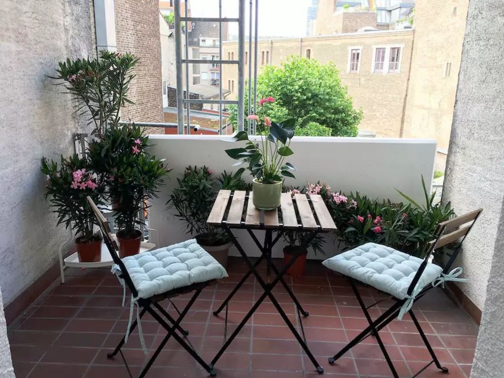 Wohnung zur Miete Wohnen auf Zeit 1.350 € 1 Zimmer 30 m²<br/>Wohnfläche ab sofort<br/>Verfügbarkeit Friesenstraße Altstadt - Nord Köln 50670