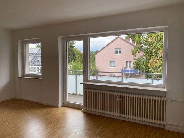 Wohnung zur Miete 557 € 1 Zimmer 30,1 m² 2. Geschoss frei ab 03.10.2026 Nußzeil 52 Eschersheim Mitte-Nord 60433