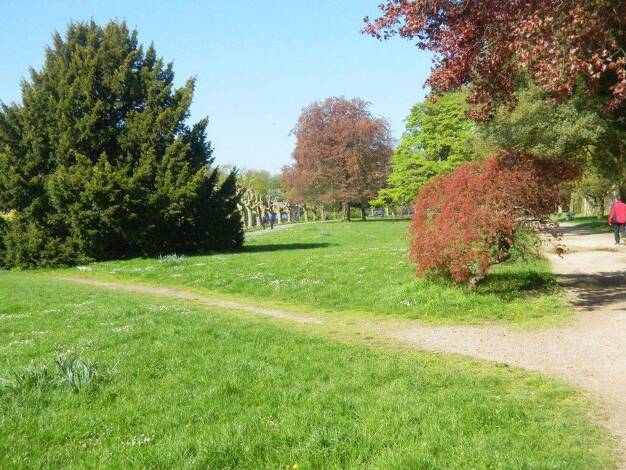 Wohnung zur Miete 885 € 2 Zimmer 80 m² 1. Geschoss frei ab 01.05.2026 Eschberg Saarbrücken 66121