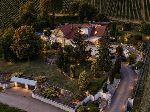 Villa zum Kauf 1.699.000 € 14 Zimmer 485 m² 3.725 m² Grundstück Markdorf Markdorf 88677
