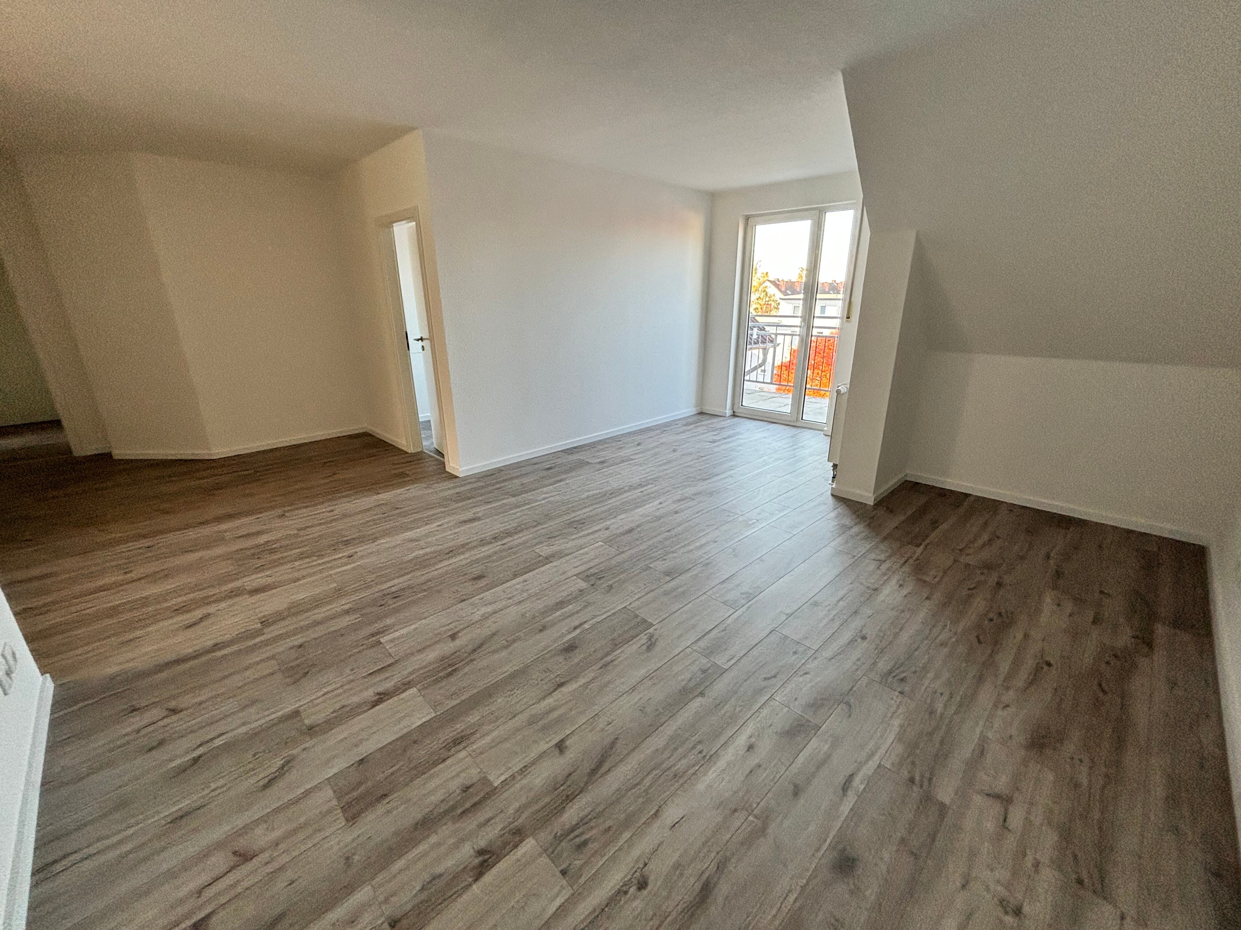 Wohnung zur Miete 590 € 3 Zimmer 84 m²<br/>Wohnfläche 4.<br/>Geschoss ab sofort<br/>Verfügbarkeit Morgenstraße 40 Nicolaiplatz Magdeburg 39124