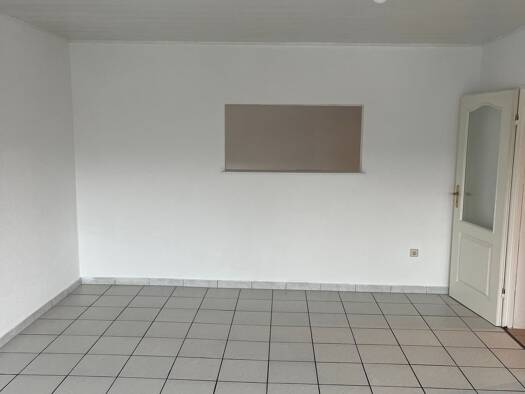 Wohnung zur Miete 1.180 € 4 Zimmer 90 m² Geschoss 3/7 frei ab sofort St Ilgen Leimen 69181