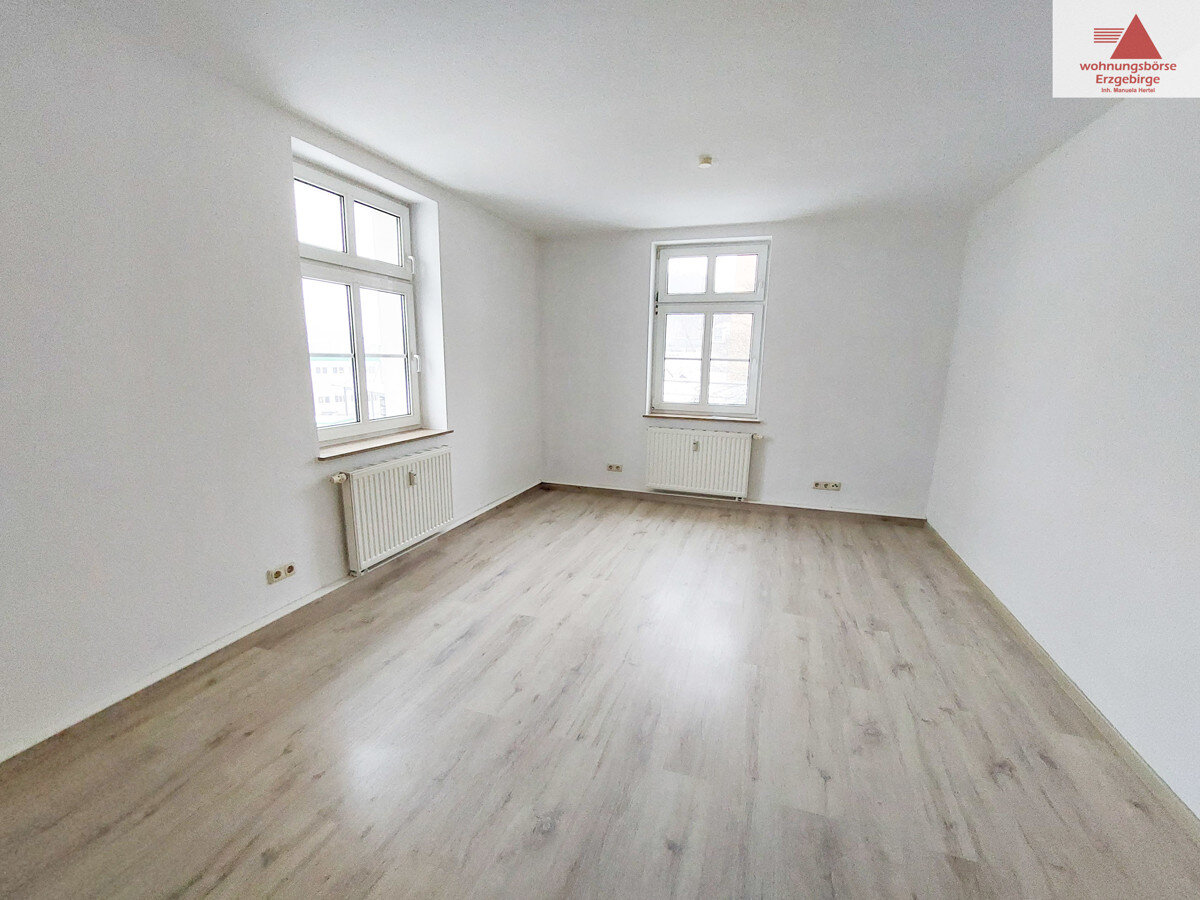 Wohnung zur Miete 365 € 2 Zimmer 61,2 m²<br/>Wohnfläche 1.<br/>Geschoss Auerbacher Straße 18 Gornsdorf 09390