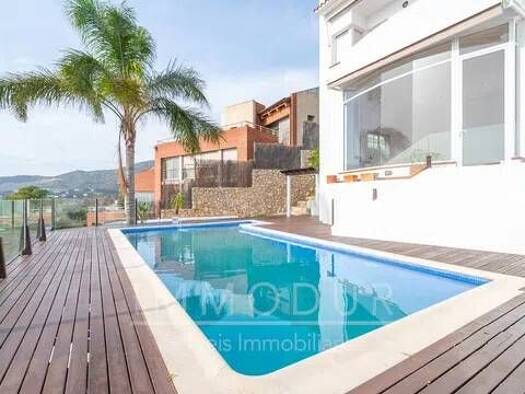 Chalet zum Kauf 1.950.000 € 5 Zimmer 283 m² Calle Eramprunyà S/N Sitges 08860