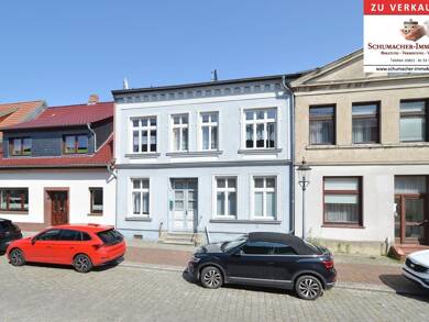Reihenmittelhaus zum Kauf 185.000 € 9 Zimmer 175 m² 227 m² Grundstück Ribnitz Ribnitz-Damgarten 18311