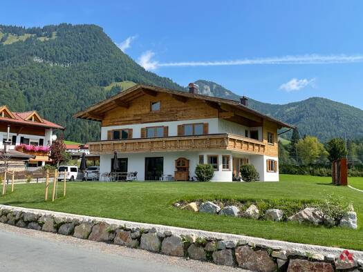 Einfamilienhaus zum Kauf 1.490.000 € 8 Zimmer 241,5 m² 1.435 m² Grundstück Walchsee 6344