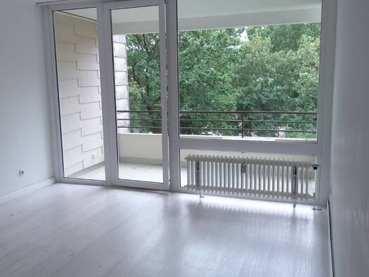 Wohnung zur Miete 650 € 2,5 Zimmer 63 m² Geschoss 3/6 frei ab sofort Innenstadt Mitte 33604