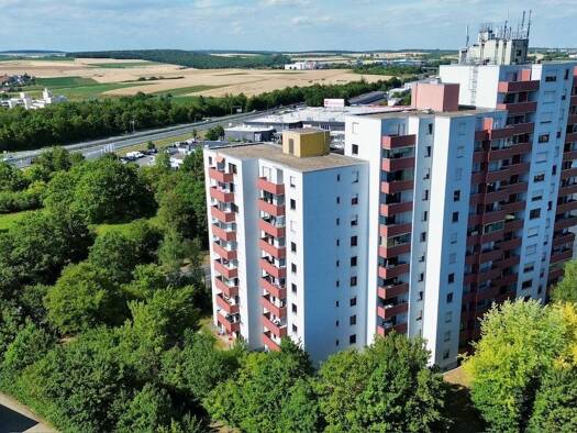 Wohnung zum Kauf 220.000 € 3 Zimmer 87,2 m² frei ab sofort Lengfeld Würzburg 97076