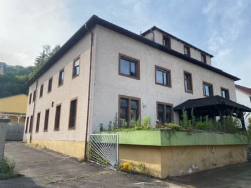 Mehrfamilienhaus zum Kauf provisionsfrei als Kapitalanlage geeignet 590.000 € 33 Zimmer 900 m²<br/>Wohnfläche 1.700 m²<br/>Grundstück Eggingen 79805