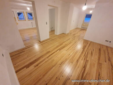 Wohnung zur Miete 550 € 2 Zimmer 55 m² Dachgeschoss Saarbrücken / Dudweiler 66125