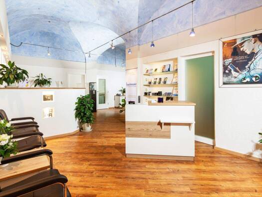 Laden zur Miete 980 € 4 Zimmer Berchtesgaden 83471