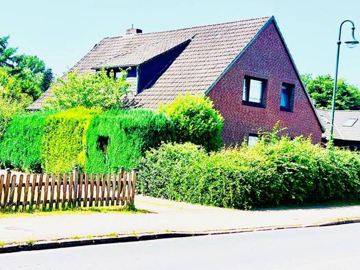 Mehrfamilienhaus zum Kauf 449.000 € 6 Zimmer 210 m² 550 m² Grundstück frei ab 01.10.2026 Moorrege 25436