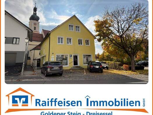 Wohn- und Geschäftshaus zum Kauf als Kapitalanlage geeignet 299.000 € 6 Zimmer 157 m² 305 m² Grundstück Grafenau 94481