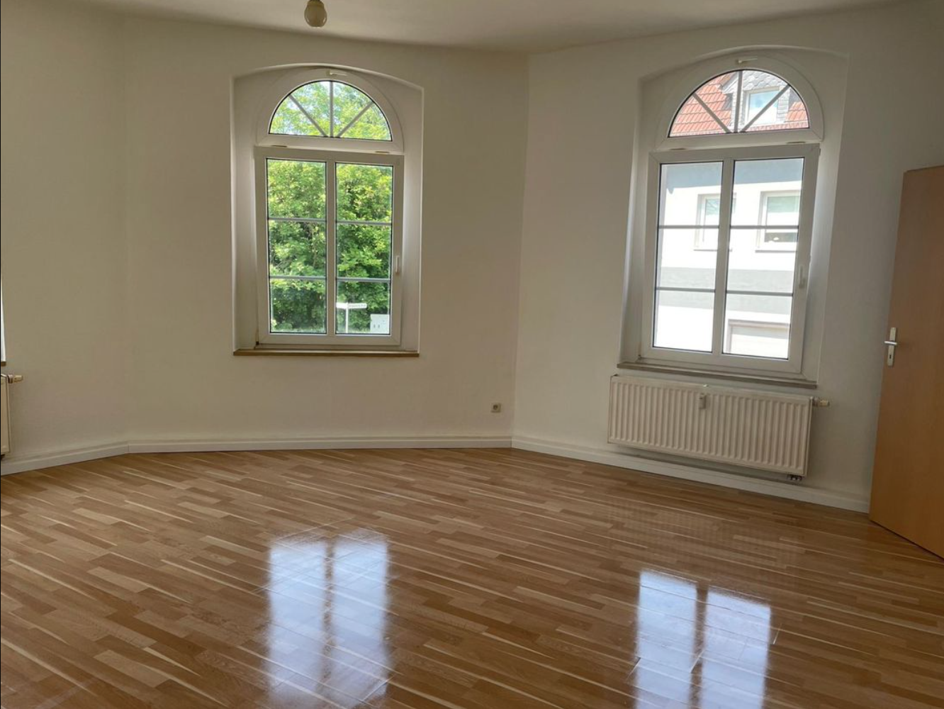 Wohnung zur Miete 330 € 2 Zimmer 58 m²<br/>Wohnfläche 01.12.2024<br/>Verfügbarkeit Bornaer Straße 84 Borna-Heinersdorf 131 Chemnitz 09114