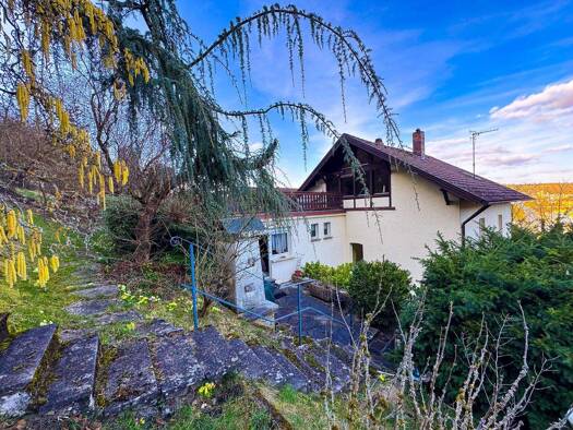 Einfamilienhaus zum Kauf als Kapitalanlage geeignet 579.000 € 9 Zimmer 250 m² 680 m² Grundstück Zell a. Main 97299