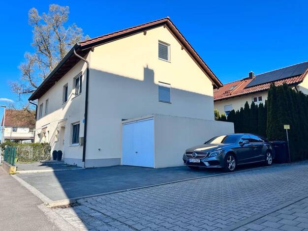 Doppelhaushälfte zum Kauf provisionsfrei 699.990 € 7 Zimmer 135,8 m² 229 m² Grundstück Attenkirchen 85395