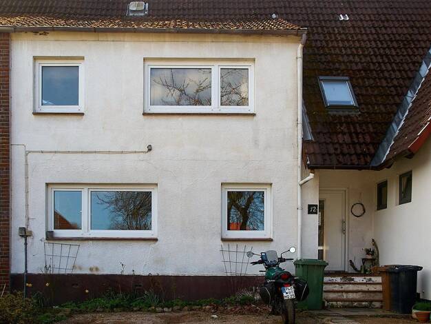 Reihenmittelhaus zum Kauf provisionsfrei 345.000 € 4 Zimmer 120 m² 1.600 m² Grundstück frei ab 01.09.2026 Rosenthal 12 Raisdorf Schwentinental 24223