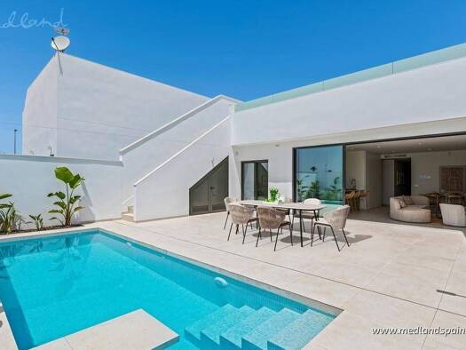 Chalet zum Kauf - Erstbezug 537.900 € 3 Zimmer 109 m² 246 m² Grundstück Los Alcázares 30710