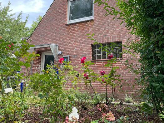 Doppelhaushälfte zum Kauf provisionsfrei 245.000 € 4 Zimmer 100 m² Oldenswort 25870