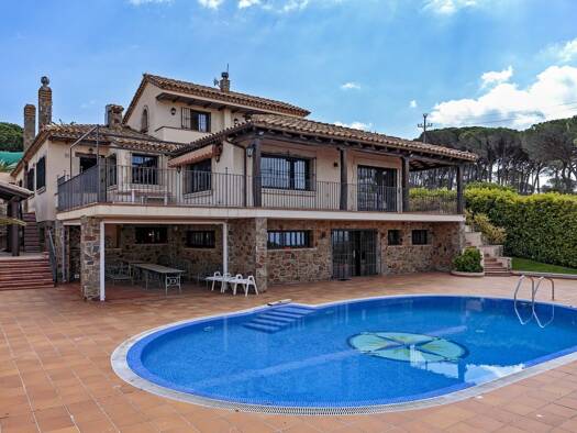 Einfamilienhaus zum Kauf 1.650.000 € 689 m² 1.711 m² Grundstück Sant Feliu De Guixols 0