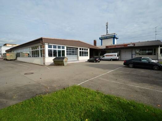 Halle/Industriefläche zur Miete 8.200 € 1.562 m² Lagerfläche Danziger Str. 8-10 Weingarten 88250