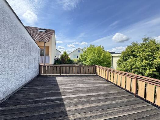 Doppelhaushälfte zum Kauf 390.000 € 6 Zimmer 159 m² 347 m² Grundstück Nußloch Nußloch 69226