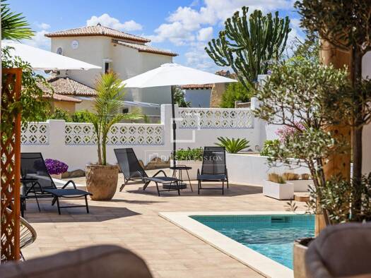 Haus zum Kauf 1.095.000 € 210 m² 791 m² Grundstück Calpe (Calp) 03710