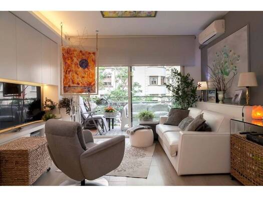 Wohnung zum Kauf 350.000 € 1 Zimmer 44 m² 2. Geschoss Barcelona 08022