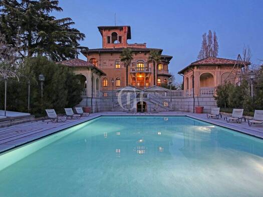 Villa zum Kauf 3.500.000 € 20 Zimmer 1.800 m² 6.238 m² Grundstück frei ab sofort Lonato del Garda 25017