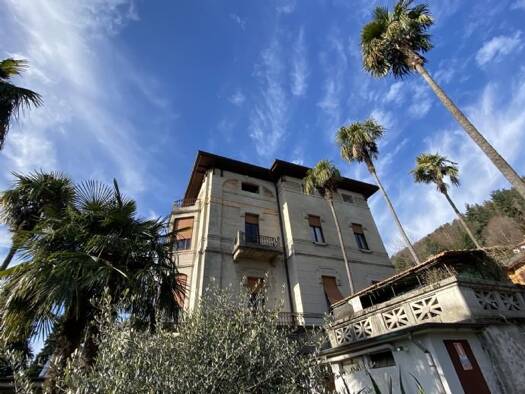 Villa zum Kauf 30 Zimmer 770 m² 3.200 m² Grundstück frei ab sofort Ghiffa 28823