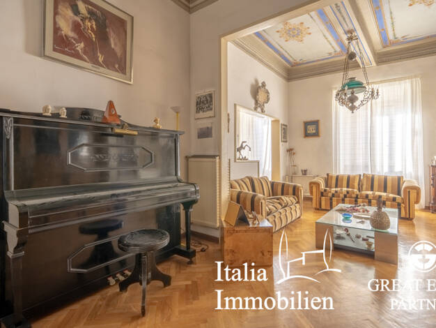 Wohnung zum Kauf 700.000 € 11 Zimmer 288 m² Montepulciano 53045
