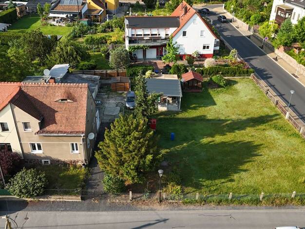 Doppelhaushälfte zum Kauf 167.000 € 3 Zimmer 86,9 m² 250 m² Grundstück frei ab sofort Huhlbergweg 2 Radebeul 01445