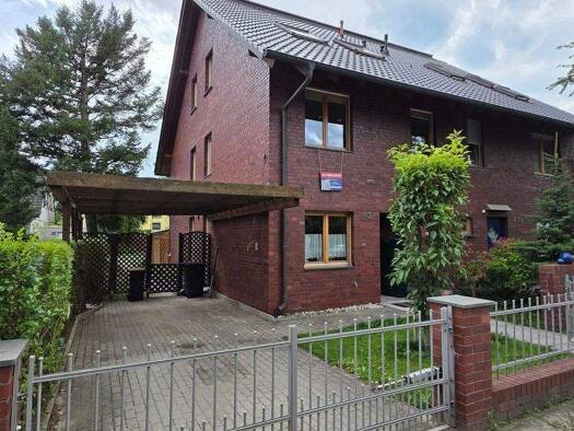 Doppelhaushälfte zum Kauf provisionsfrei 698.000 € 5 Zimmer 175 m² 425 m² Grundstück Buckow Neukölln 12349