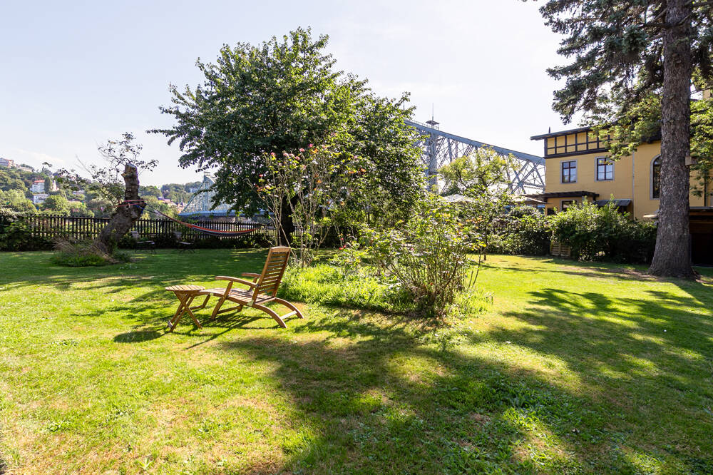 Property thumbnail 6