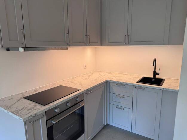 Studio zum Kauf provisionsfrei 195.000 € 1 Zimmer 43 m² 2. Geschoss Potsdamer Chaussee 48 A Nikolassee Steglitz-Zehlendorf 14129
